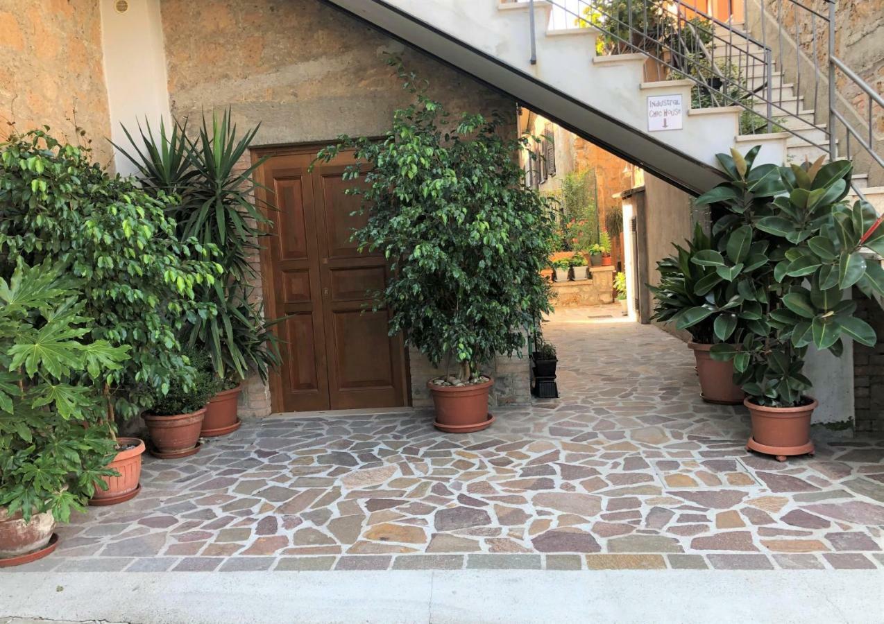 Hotel Industrial Chic House - Private Parking Orvieto Exterior foto